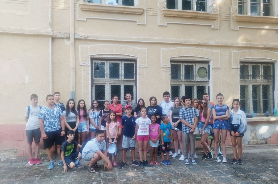 Деца от цяла България творят в Горна Липница